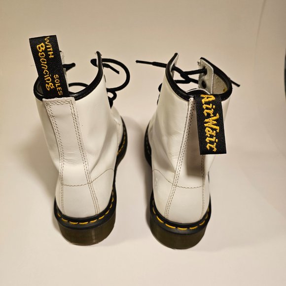 Dr Martin White 1460 SMOOTH LEATHER LACE UP BOOTS - Picture 2 of 15